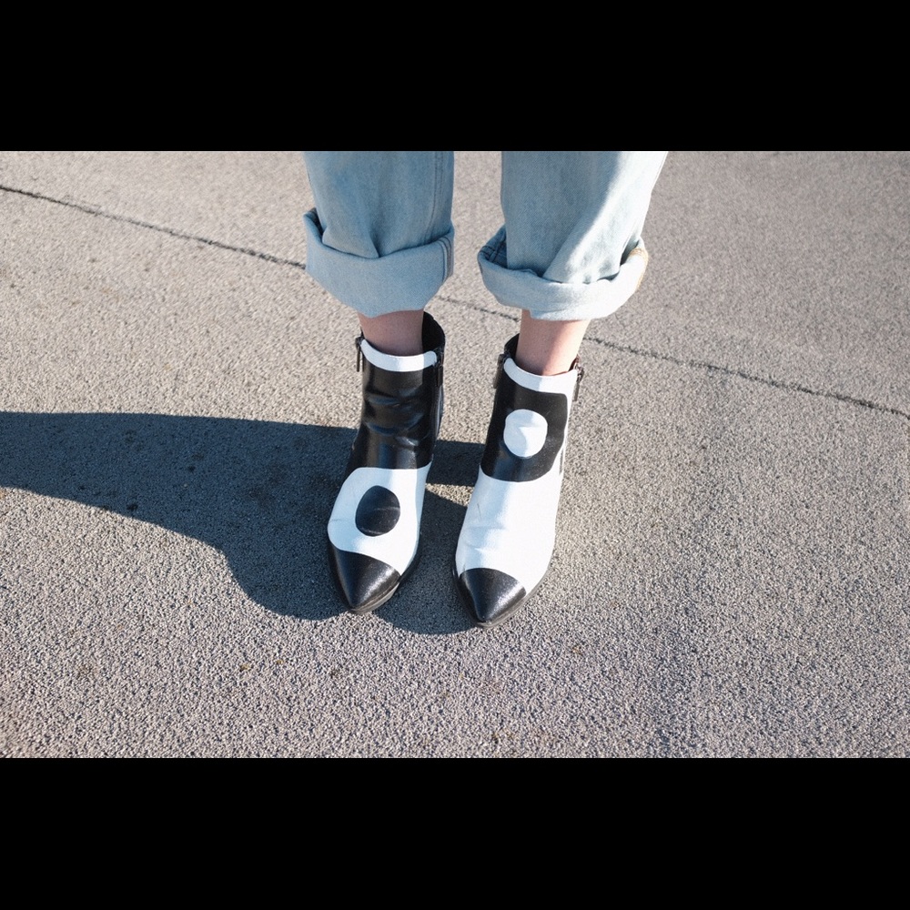 Yin yang leather Chelsea boots vintage inspired